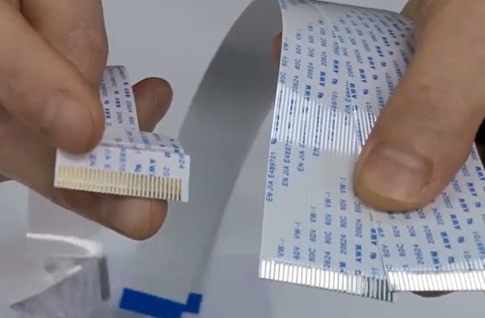 How to connect a printhead DATA cable